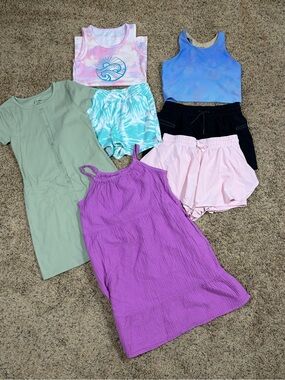 Girls summer 7 piece bundle. Shorts, tanks and dresses size 10/12
